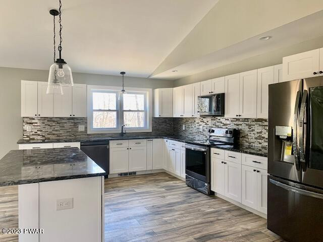 121 Gwinnett Road Milford, PA 18337 - Photo 2 of 39