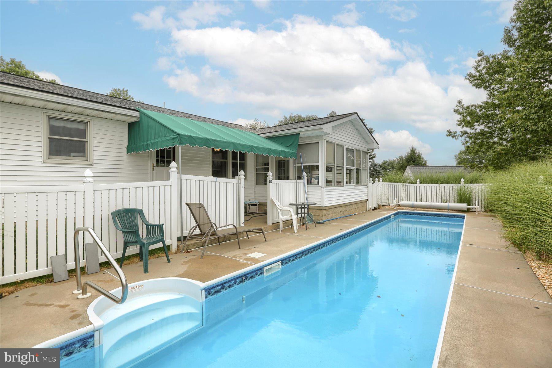 1612 Silver Spring Road Landisville, PA 17538 - Photo 38 of 55 Heated Lap Pool