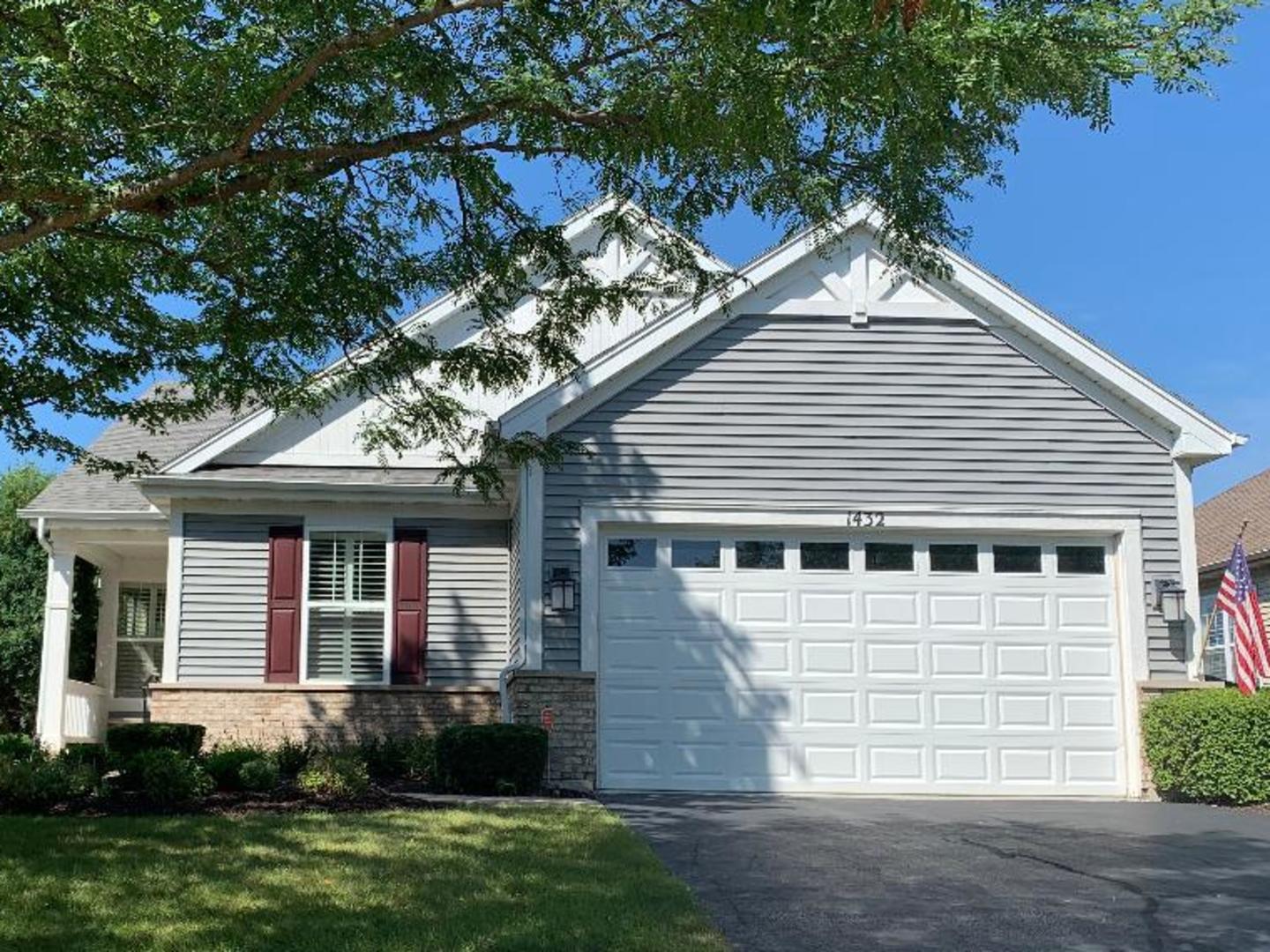 1432 Mansfield Drive Aurora, IL 60502 - Photo 1 of 27