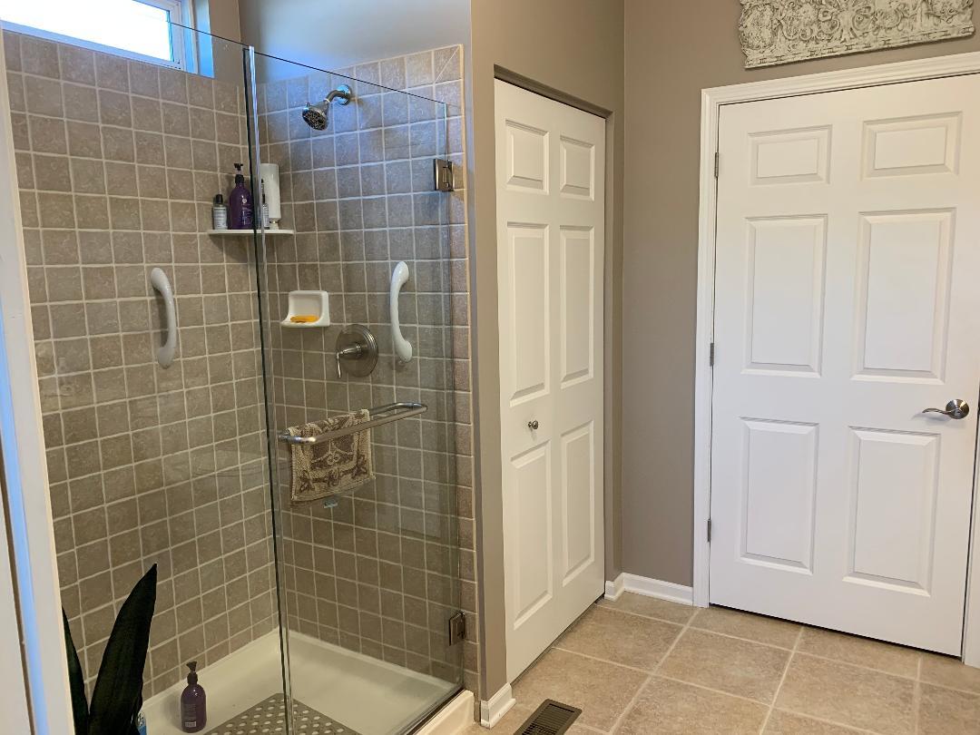 1432 Mansfield Drive Aurora, IL 60502 - Photo 14 of 27