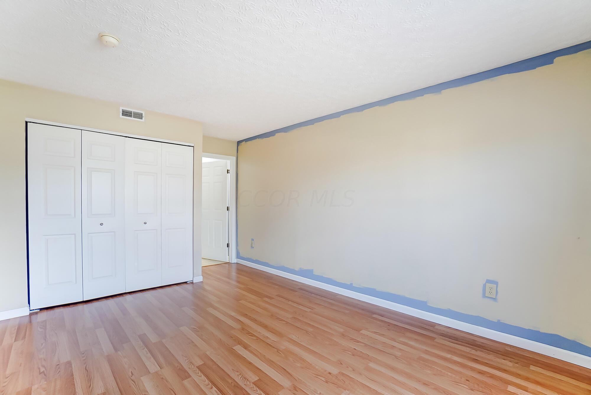 5536 Garden Ridge Columbus, OH 43228 - Photo 23 of 48 Primary Bedroom