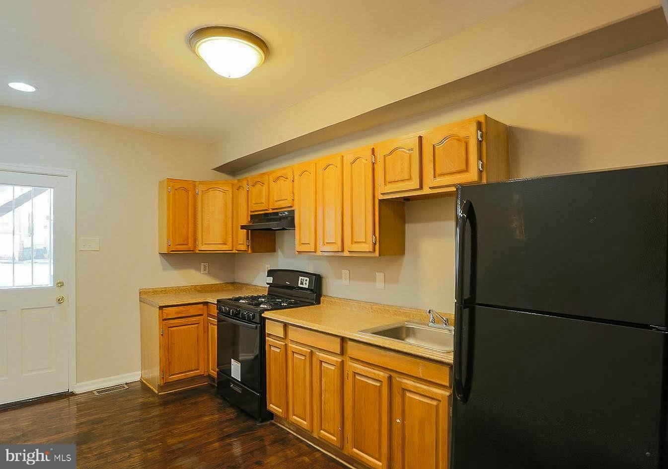 1114 West Cross Street Baltimore, MD 21230 - Photo 8 of 18