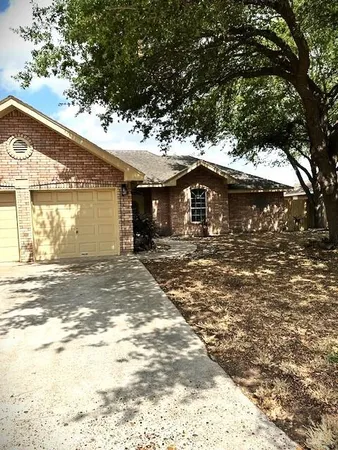 $1,400 | 1722 Christian Court, Weslaco, TX 78596