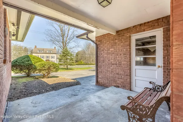 $425,000 | 674 Hurley Avenue, Hurley, NY 12443