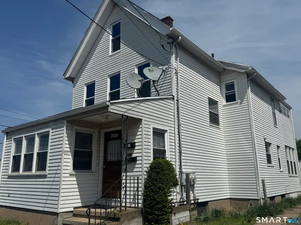 $1,750 | 1097 Dixwell Avenue, Hamden, CT 06517
