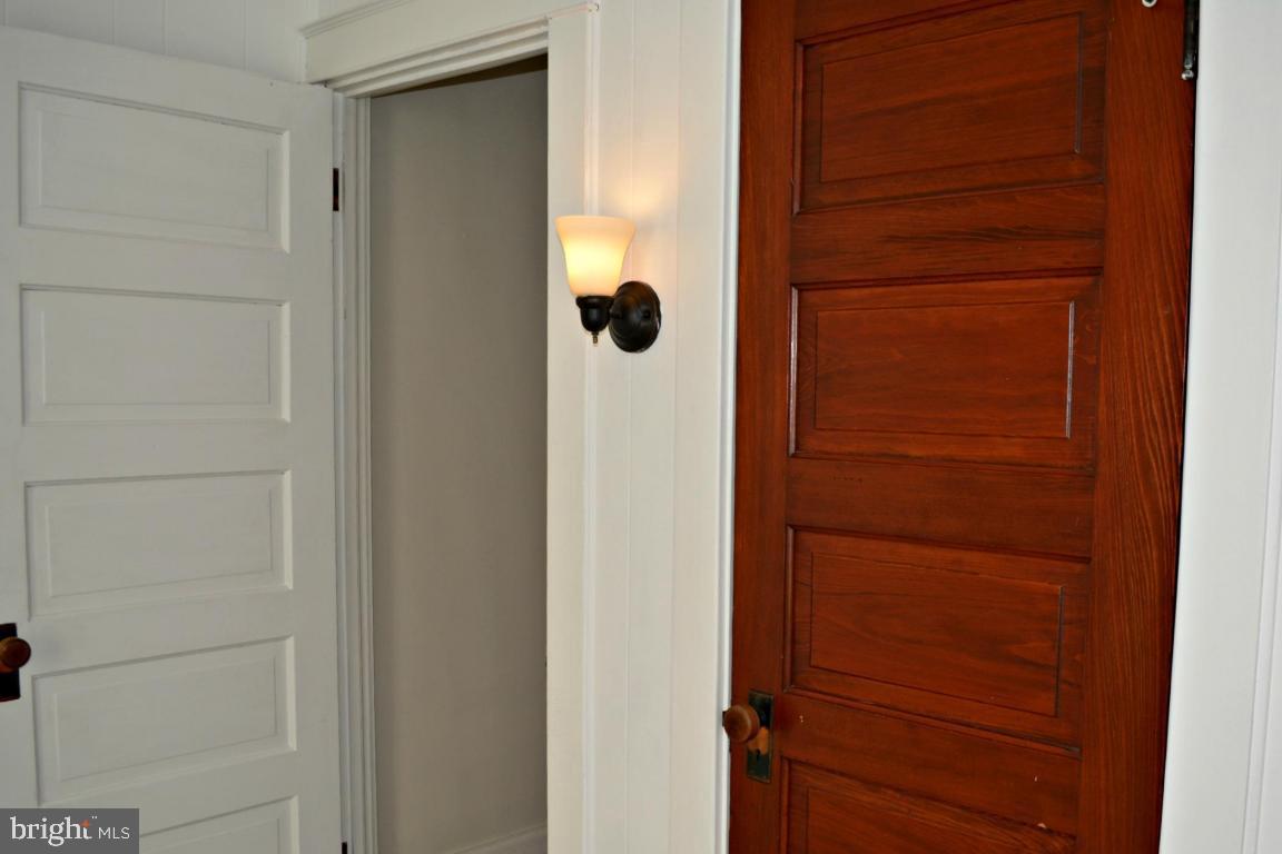 322 Front Street Lititz, PA 17543 - Photo 16 of 19