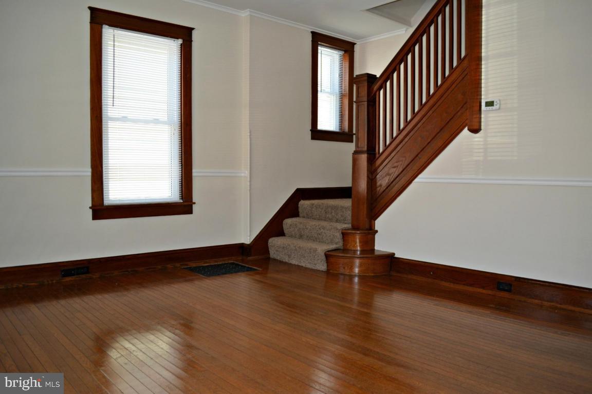 322 Front Street Lititz, PA 17543 - Photo 3 of 19