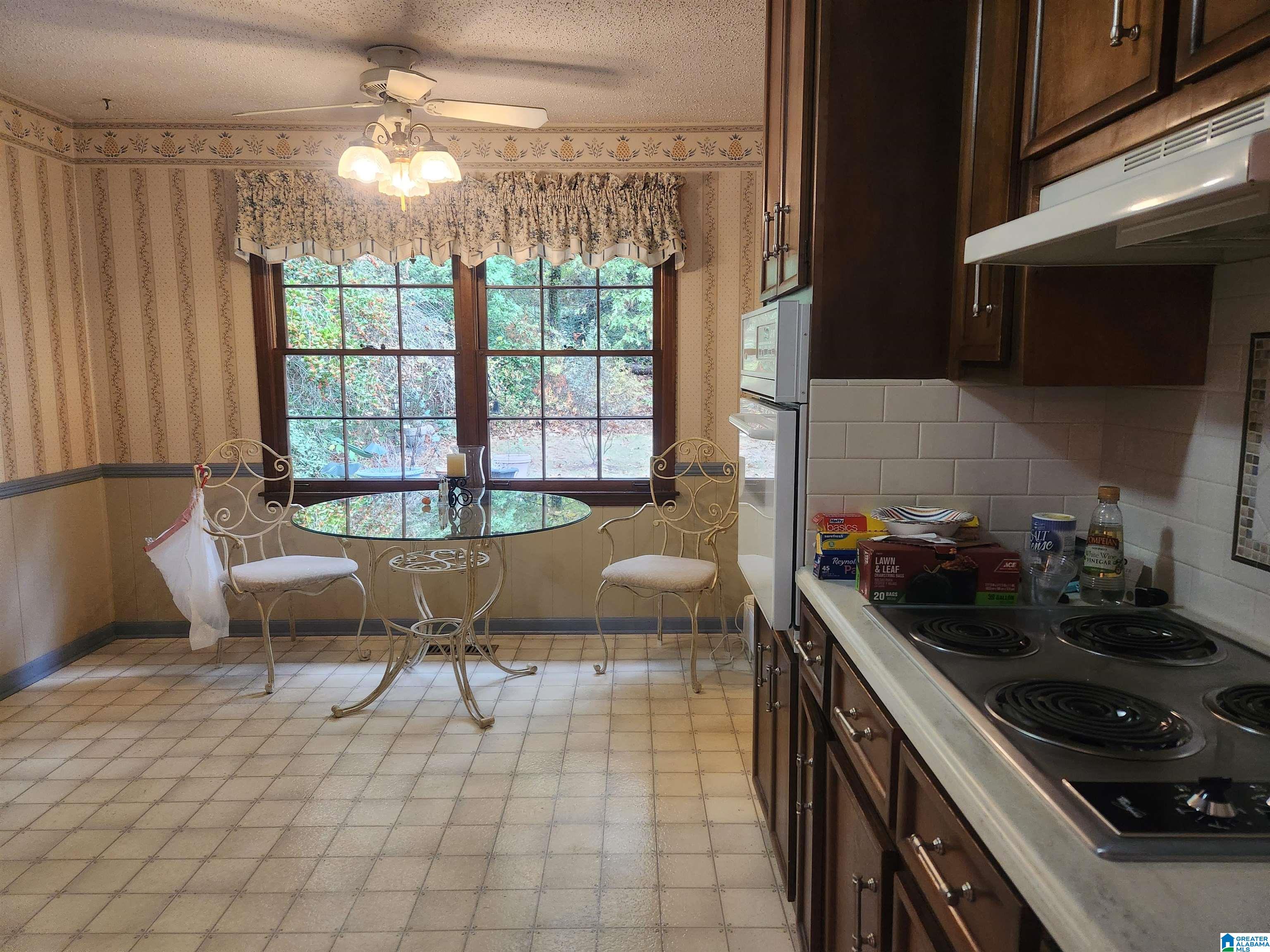1508 Al Seier Road Birmingham, AL 35226 - Photo 9 of 35