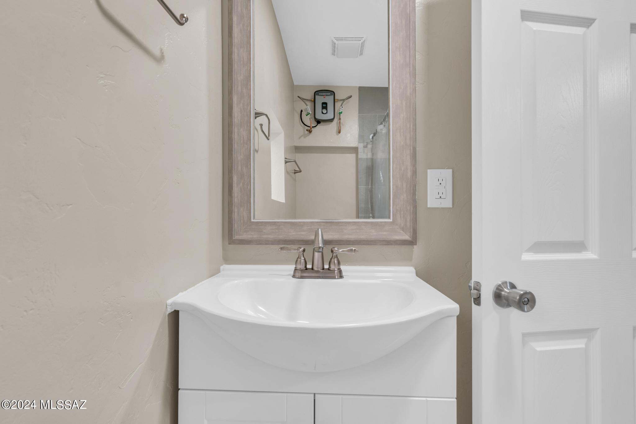 514 East Yavapai Road Tucson, AZ 85705 - Photo 43 of 47 Gallery Image 43