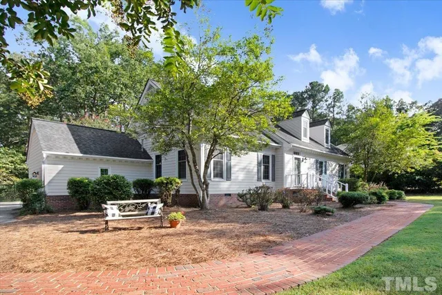 $499,900 | 20 Wallace Lane, Lillington, NC 27546