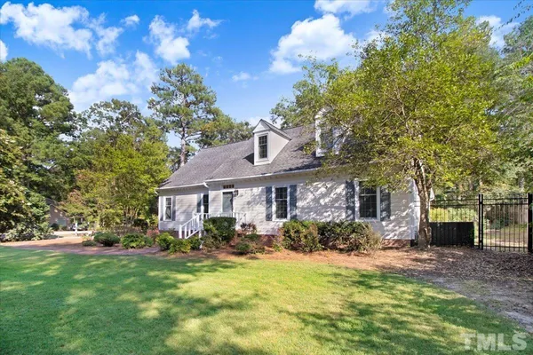 $499,900 | 20 Wallace Lane, Lillington, NC 27546