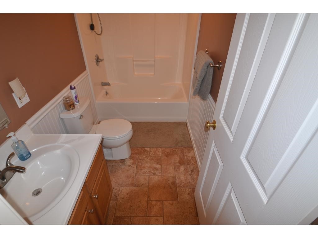 35 Collins Landing Road, Unit 27 Weare, NH 03281 - Photo 14 of 24