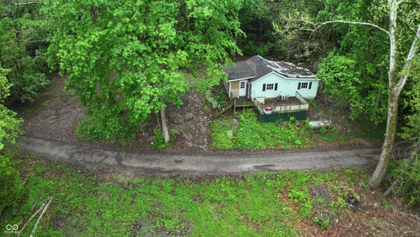 $150,000 | 2426 West Gleitze Drive, Logansport, IN 46947