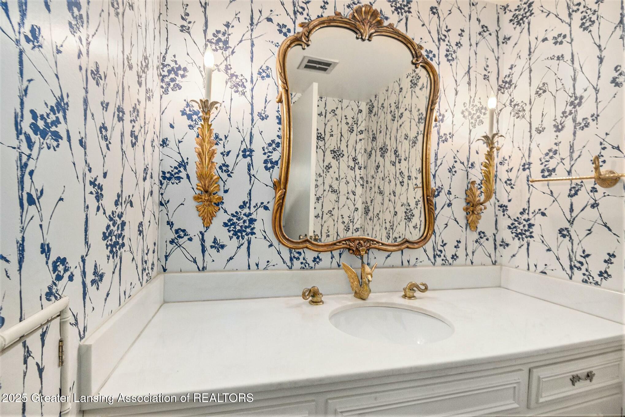 1509 Hitching Post Road East Lansing, MI 48823 - Photo 9 of 24 tempImagePwPVEJ