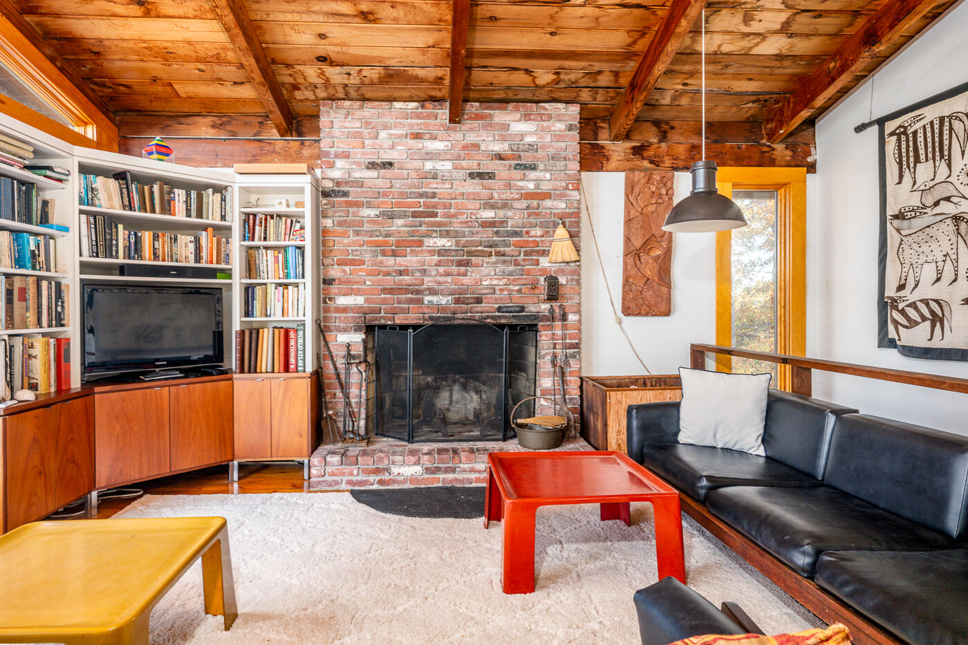 11 Anawan Road Wellfleet, MA 02667 - Photo 18 of 47 livroom3