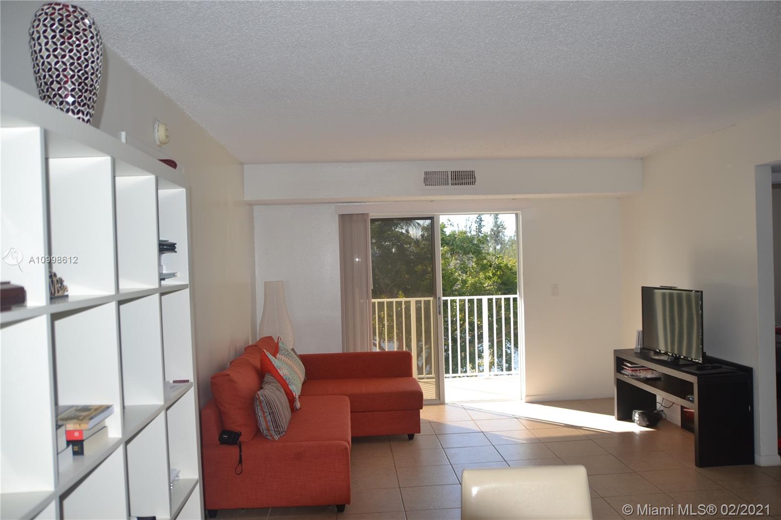 8200 Southwest 210th Street, Unit 210 Cutler Bay, FL 33189 - Photo 7 of 16