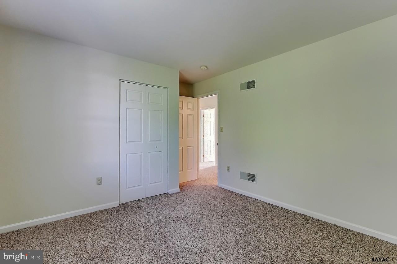 126 Country Ridge Drive Red Lion, PA 17356 - Photo 16 of 25