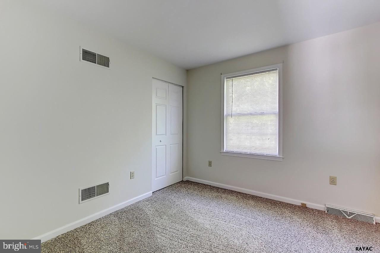 126 Country Ridge Drive Red Lion, PA 17356 - Photo 17 of 25