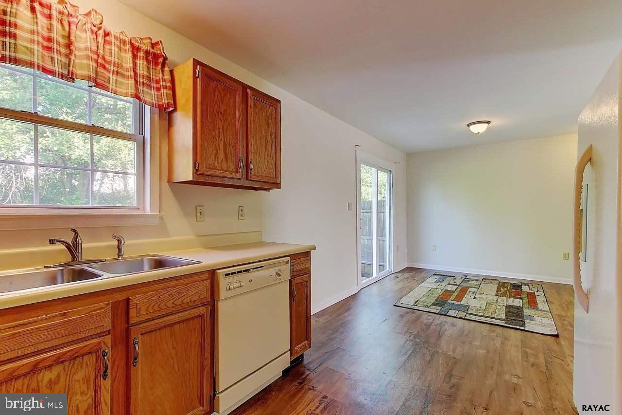 126 Country Ridge Drive Red Lion, PA 17356 - Photo 9 of 25