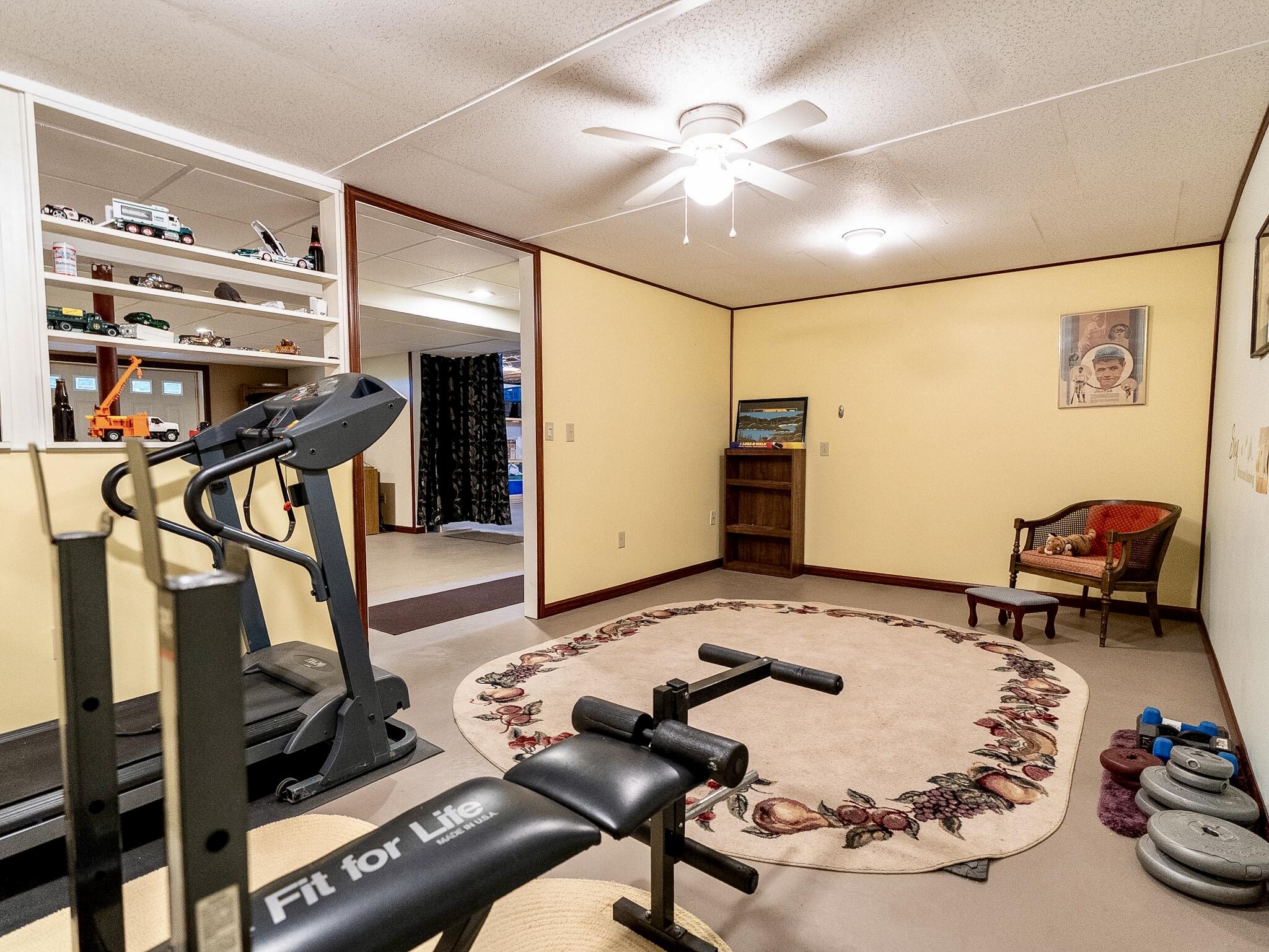285 Agnew Road Morrisonville, NY 12962 - Photo 29 of 40