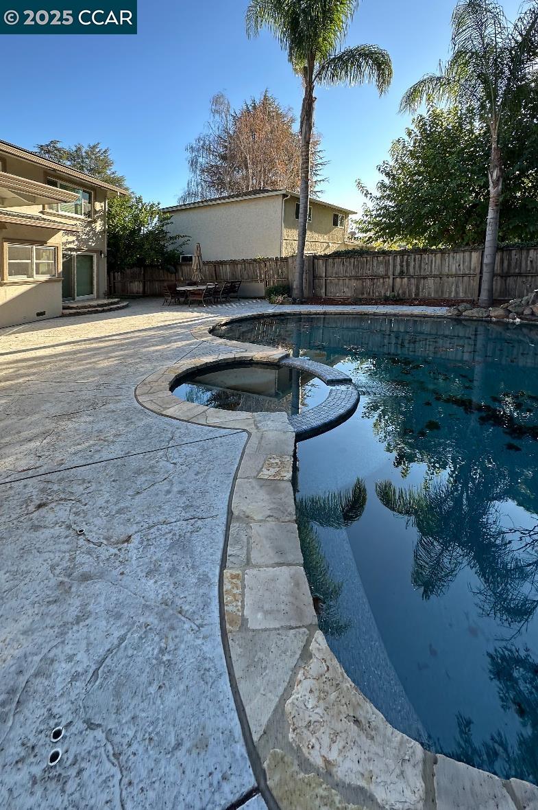 5574 Paseo Navarro Pleasanton, CA 94566 - Photo 11 of 15