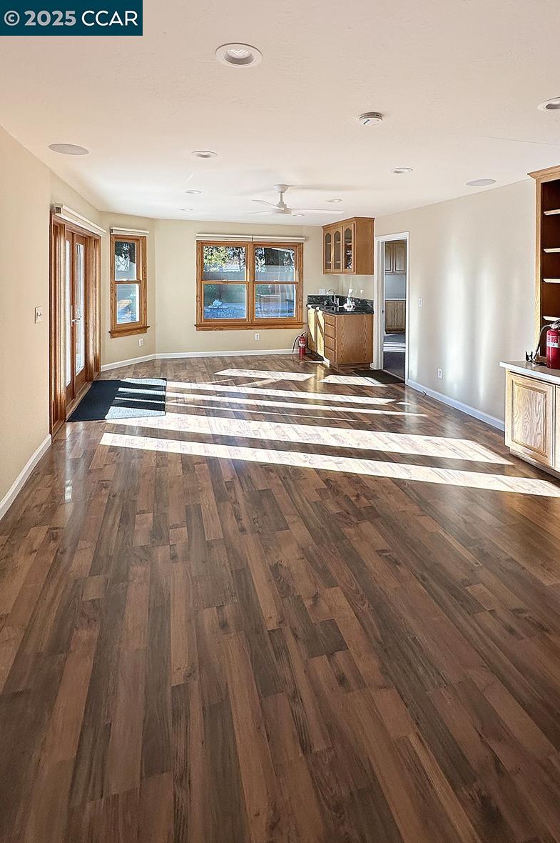 5574 Paseo Navarro Pleasanton, CA 94566 - Photo 3 of 15