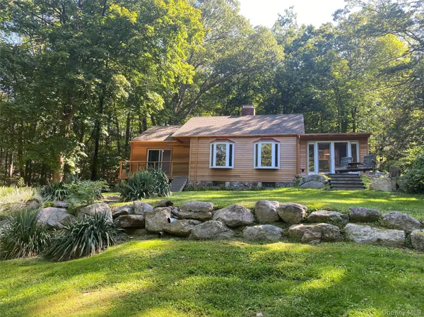 $4,500 | 98 Travis Corners Road, Garrison, NY 10524