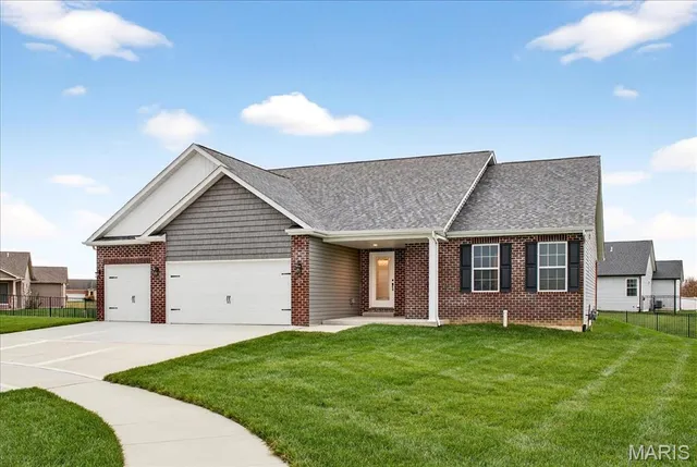 $467,500 | 845 Mohave Court, Shiloh, IL 62221