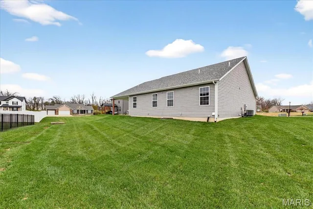 $467,500 | 845 Mohave Court, Shiloh, IL 62221