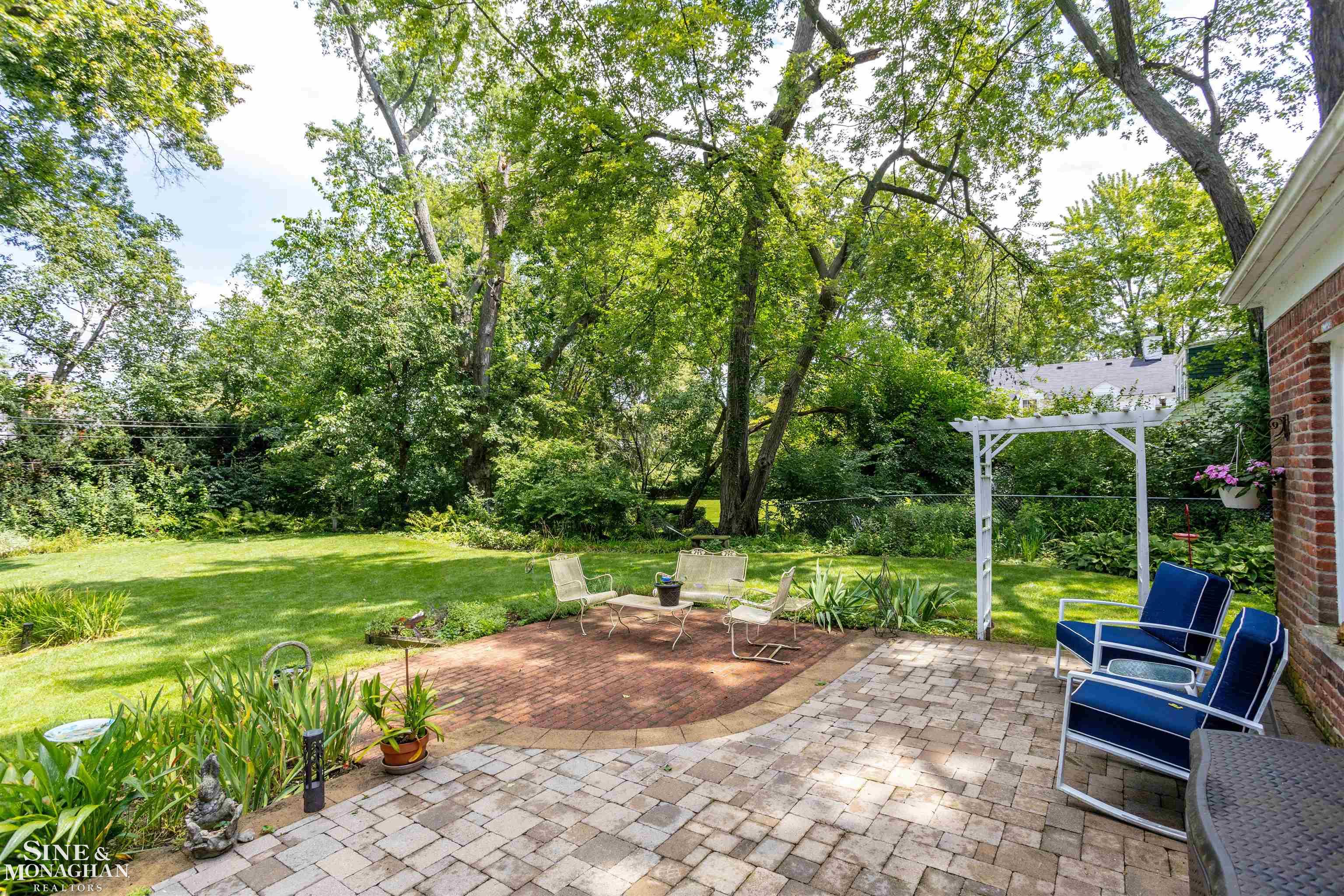 184 Vendome Road Grosse Pointe, MI 48236 - Photo 51 of 60 50151120-7d6ef64e-c97f-4c34-9824-689c1fc0d6aa.JPG