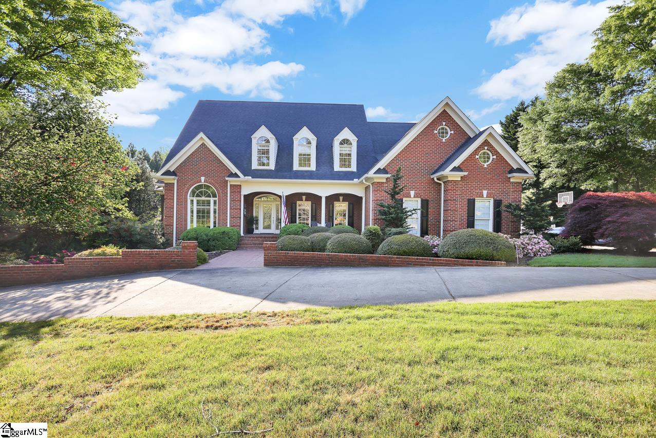 216 Hammett Road Greer, SC 29650 - Photo 1 of 36 Gallery Image 1
