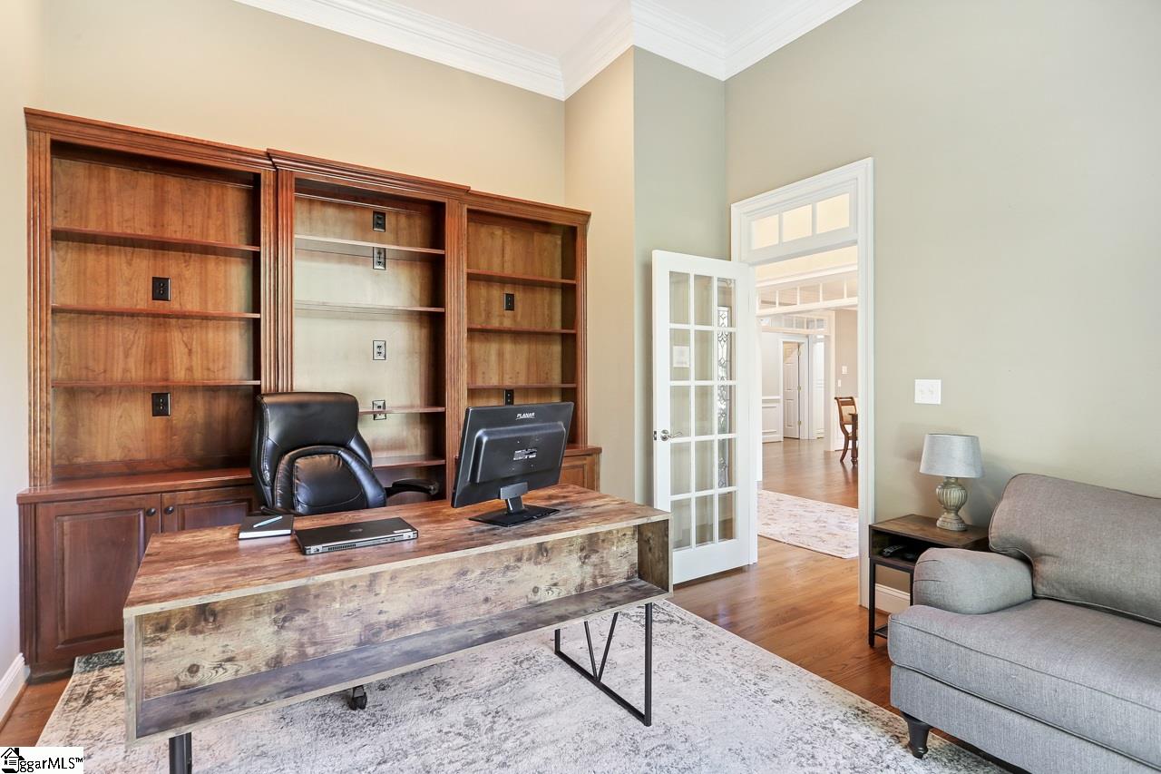 216 Hammett Road Greer, SC 29650 - Photo 4 of 36 Gallery Image 4