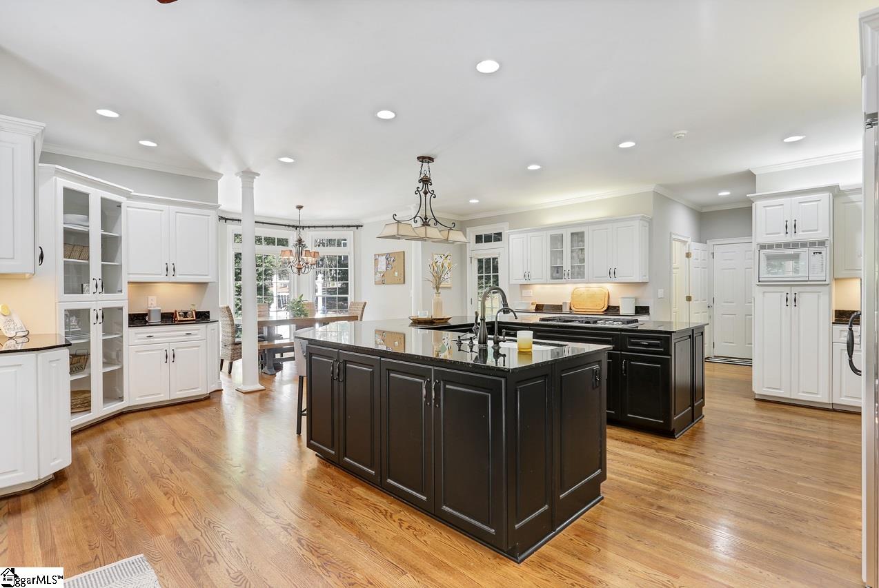 216 Hammett Road Greer, SC 29650 - Photo 8 of 36 Gallery Image 8