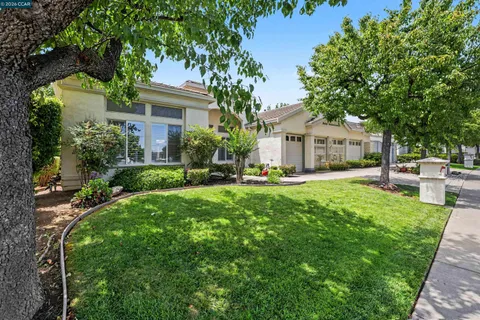 $679,000 | 143 Honeygold Lane, Brentwood, CA 94513