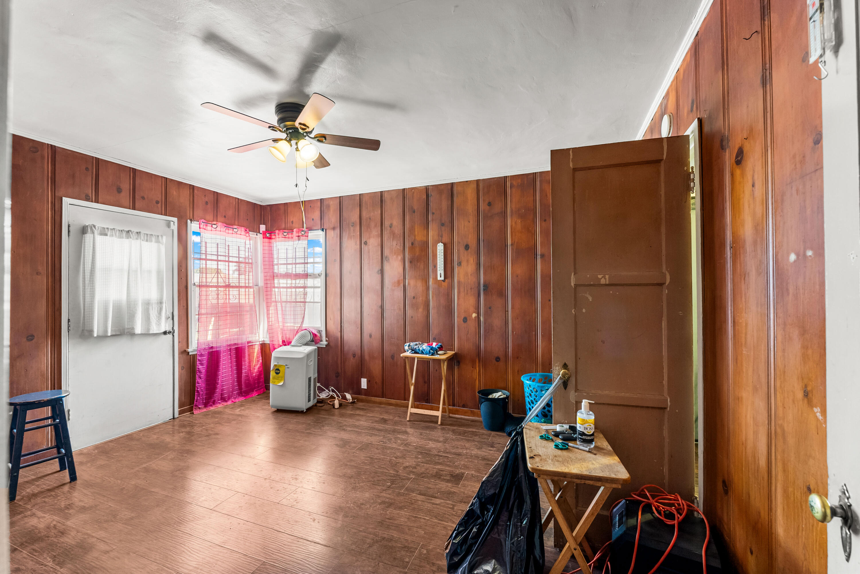 620 South Chester Avenue Compton, CA 90221 - Photo 15 of 32 a dining room with furniture and a window