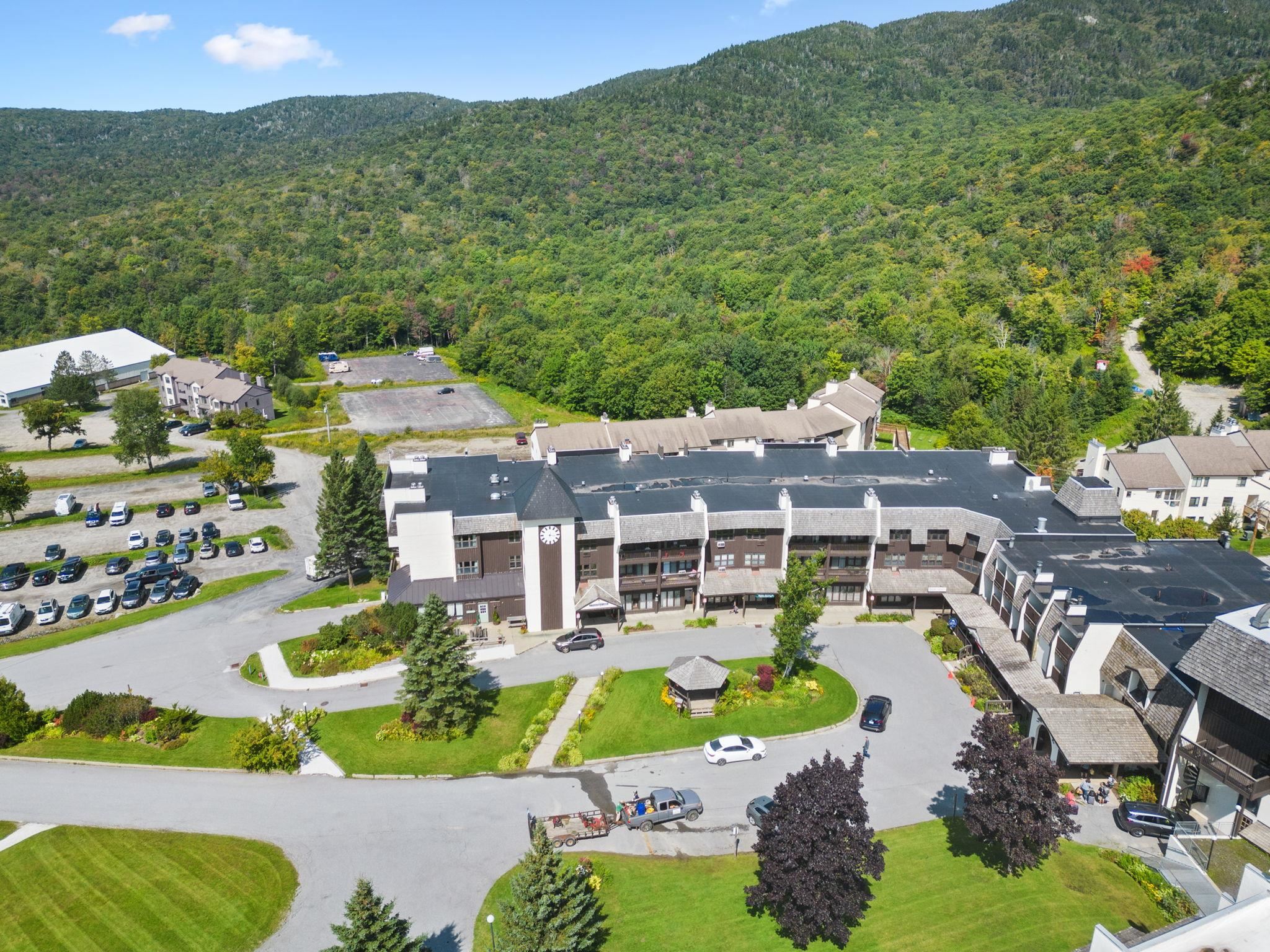 4302 Bolton Valley Access Road, Unit 382 Bolton, VT 05477 - Photo 19 of 30 Gallery Image 19