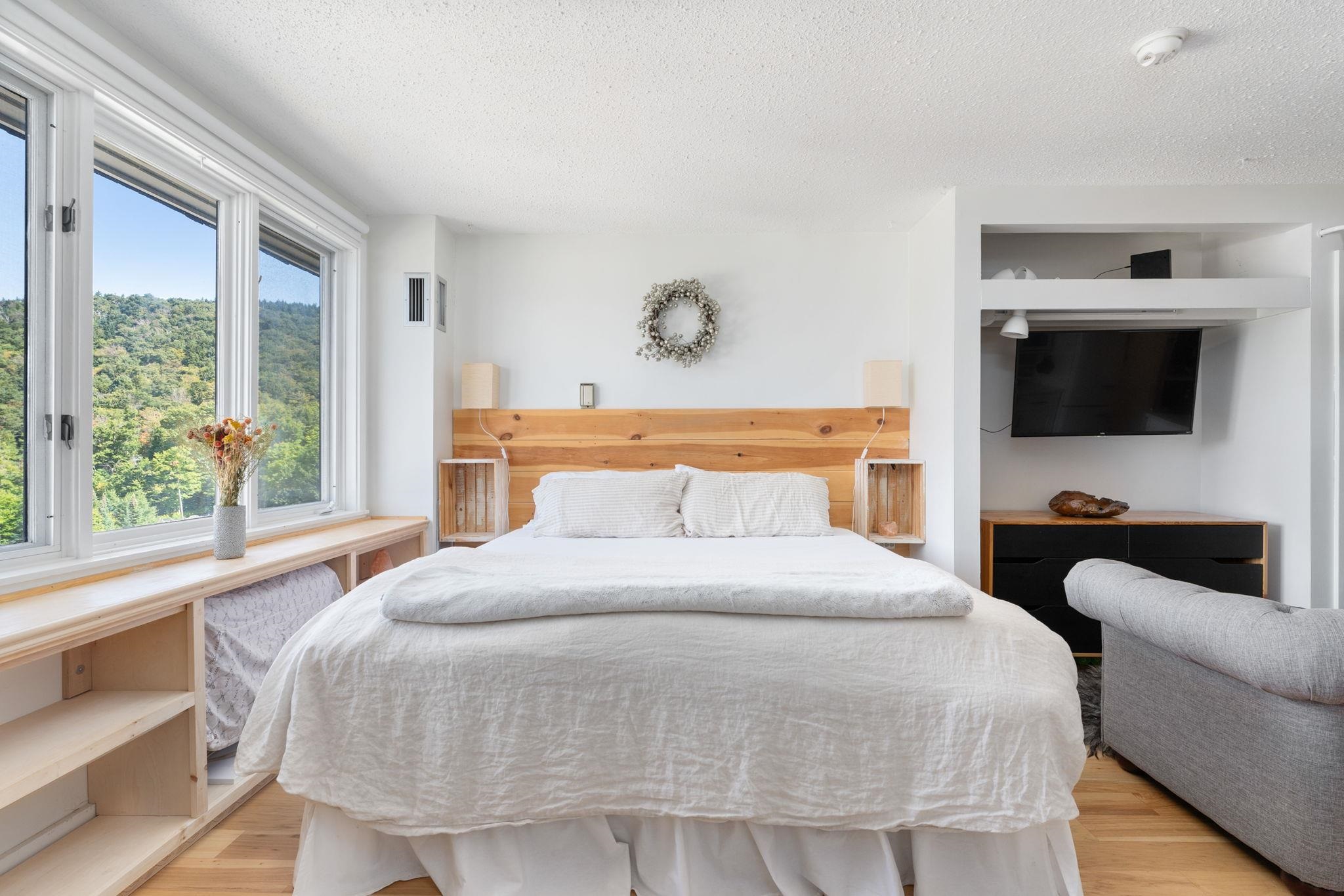 4302 Bolton Valley Access Road, Unit 382 Bolton, VT 05477 - Photo 26 of 30 Gallery Image 26