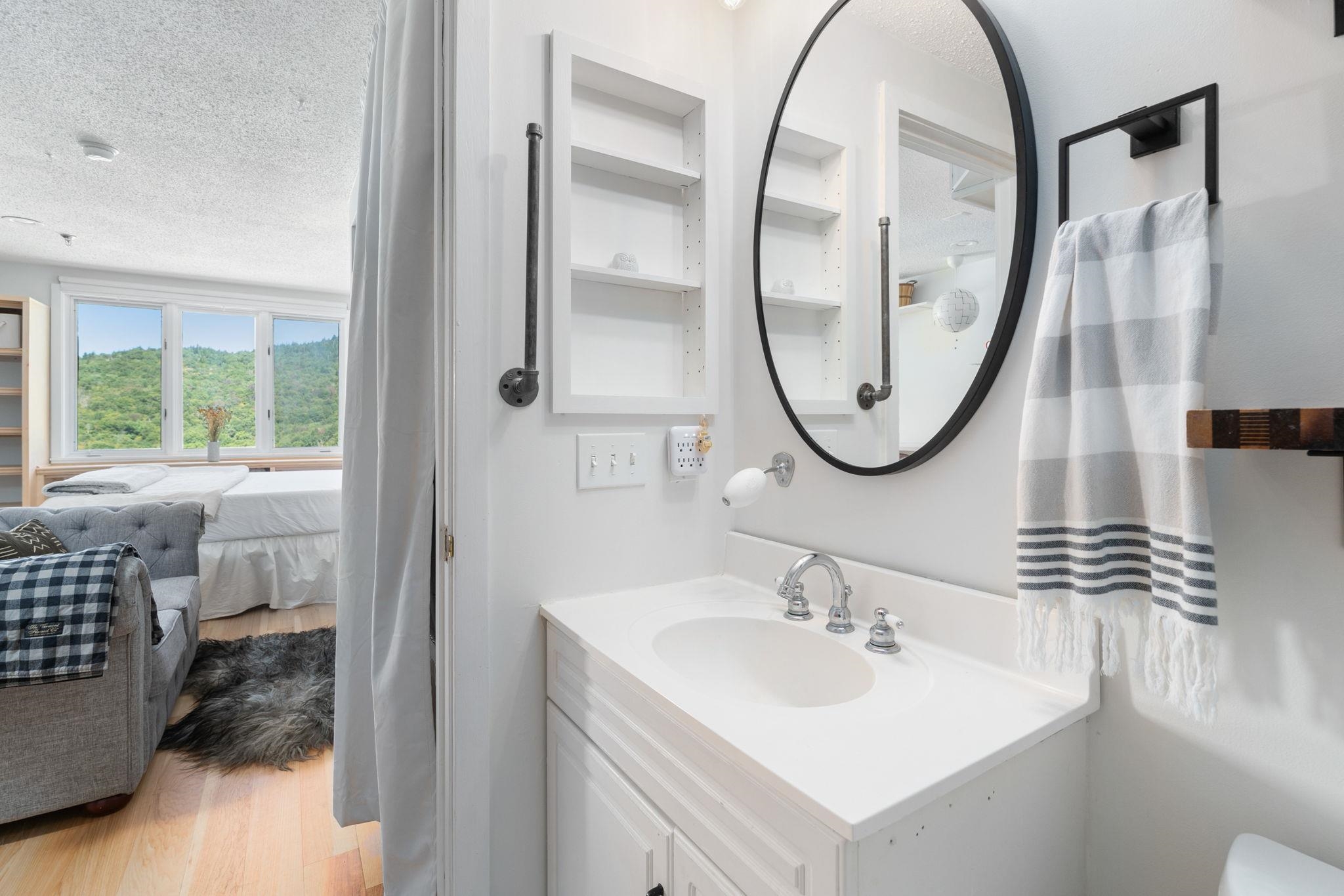 4302 Bolton Valley Access Road, Unit 382 Bolton, VT 05477 - Photo 28 of 30 Gallery Image 28