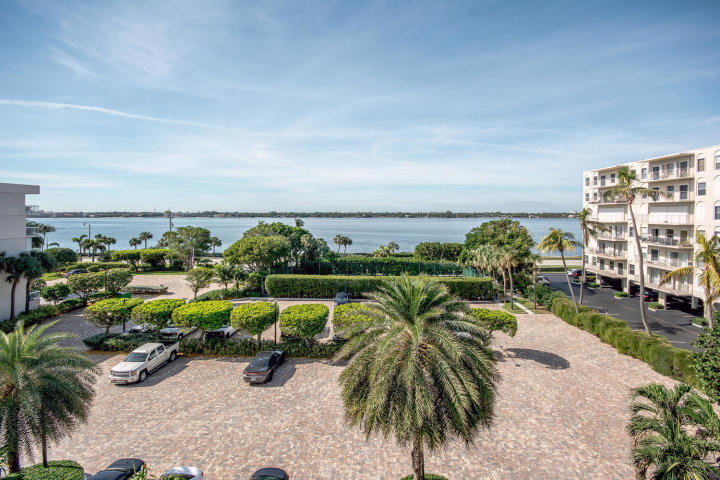 3250 South Ocean Boulevard, Unit 507N Palm Beach, FL 33480 - Photo 3 of 56 view from living room