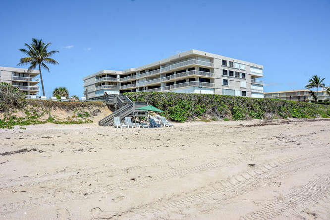3250 South Ocean Boulevard, Unit 507N Palm Beach, FL 33480 - Photo 5 of 56 a view of a very nice looking yard
