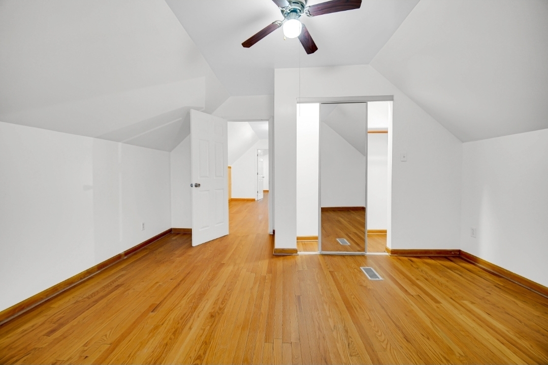 900 North Springfield Avenue Chicago, IL 60651 - Photo 17 of 24