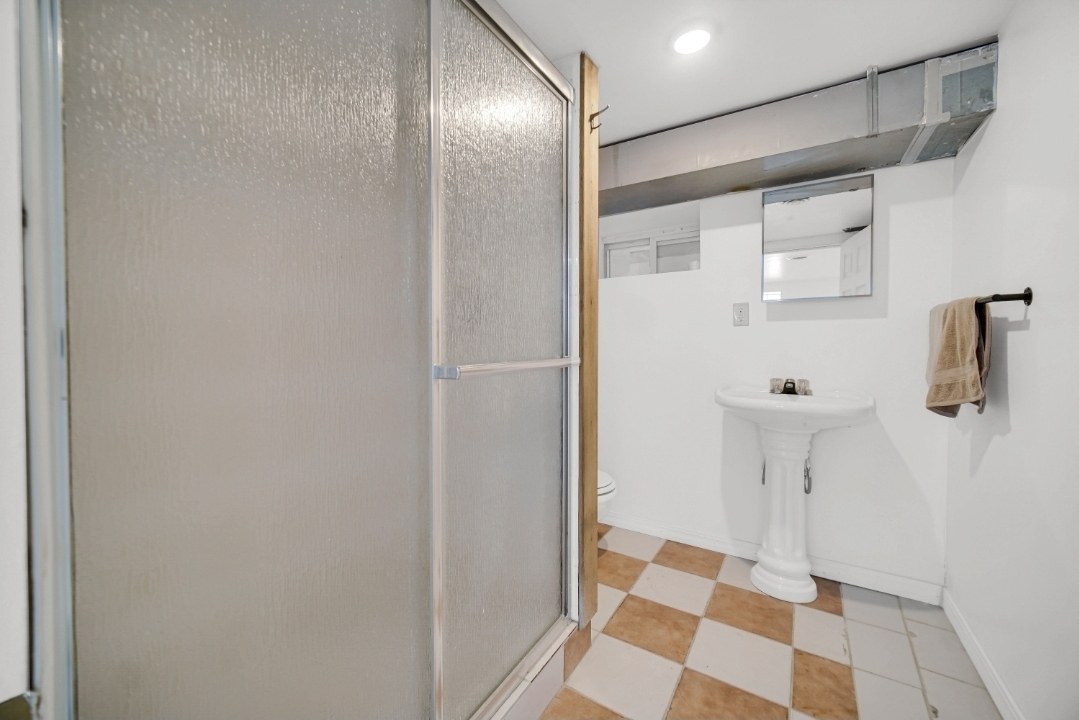 900 North Springfield Avenue Chicago, IL 60651 - Photo 21 of 24