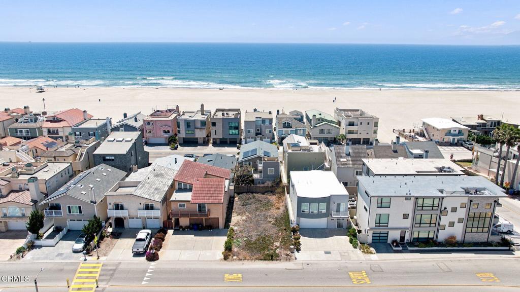 4049 Sunset Lane Oxnard, CA 93035 - Photo 4 of 14 3-web-or-mls-DJI_20260714124754_0296_D
