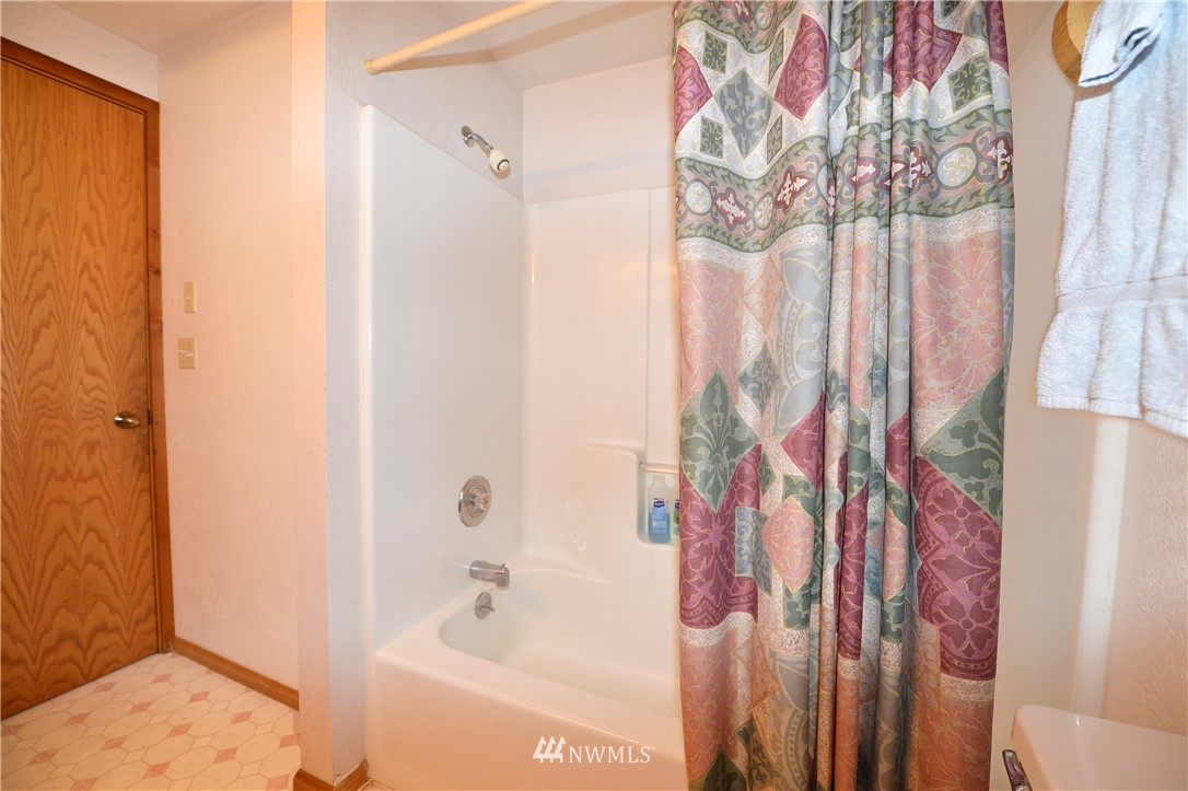 22 Wolf Ridge Lane Winthrop, WA 98862 - Photo 11 of 16 Gallery Image 11