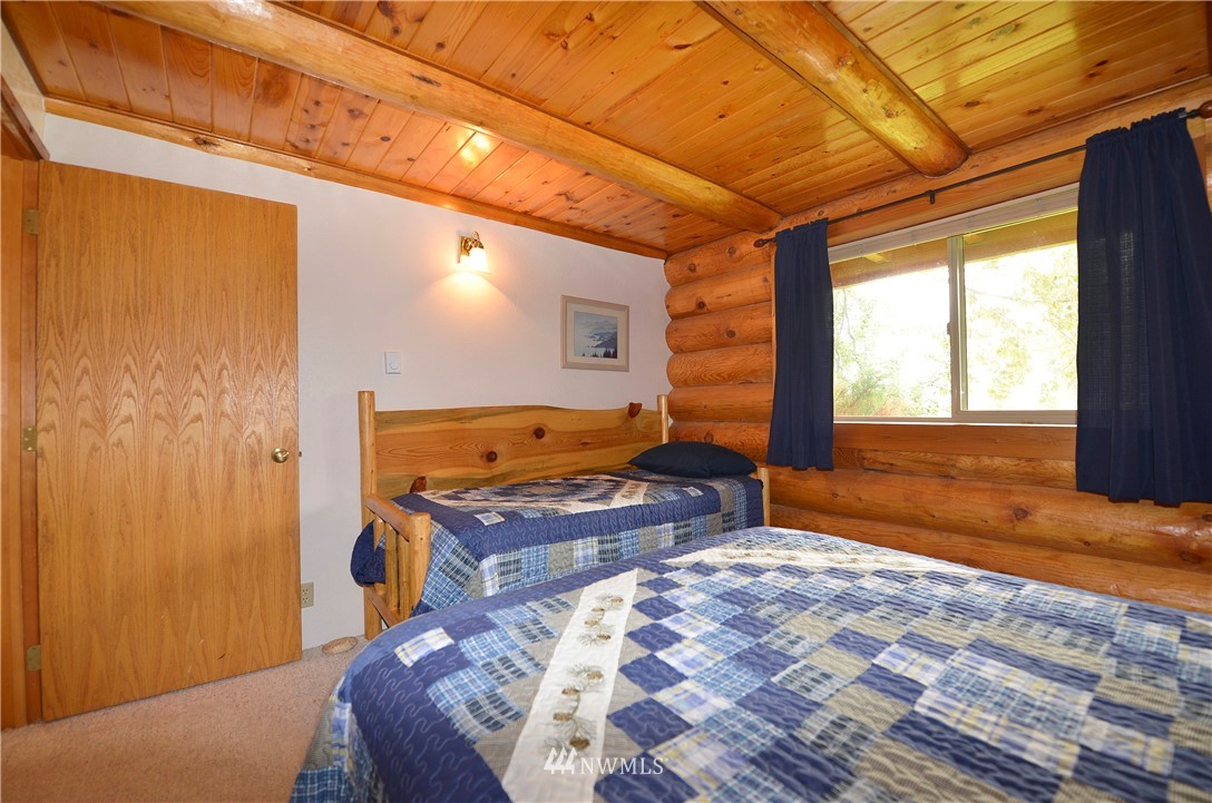 22 Wolf Ridge Lane Winthrop, WA 98862 - Photo 9 of 16 Gallery Image 9