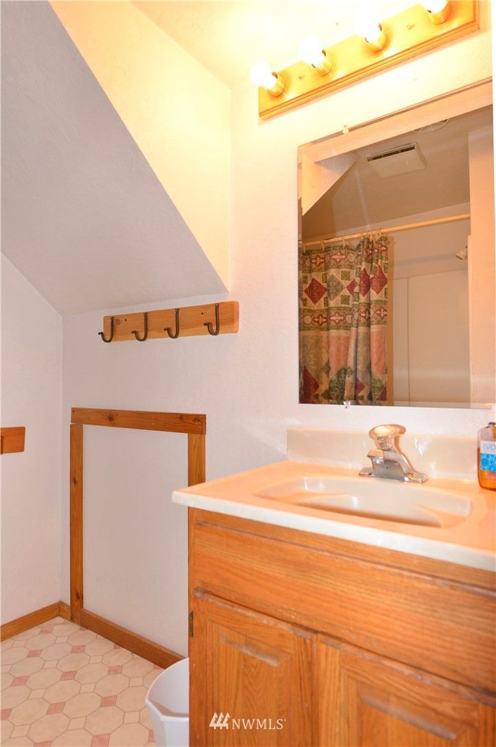 22 Wolf Ridge Lane Winthrop, WA 98862 - Photo 10 of 16 Gallery Image 10