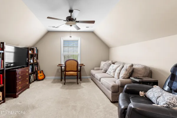 $779,000 | 1432 Edenbridge Drive, Alcoa, TN 37701