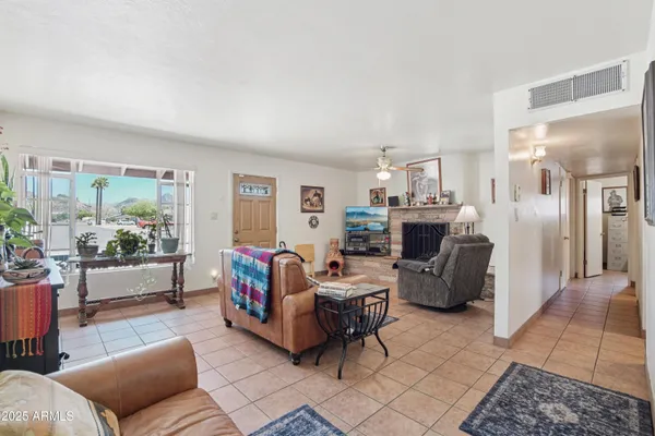 $383,000 | 8514 North 8th Street, Phoenix, AZ 85020