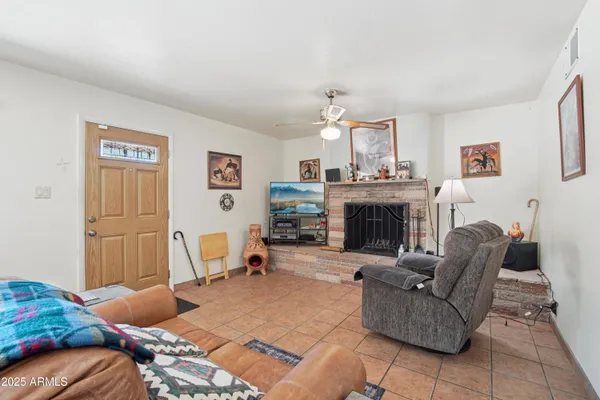 $383,000 | 8514 North 8th Street, Phoenix, AZ 85020