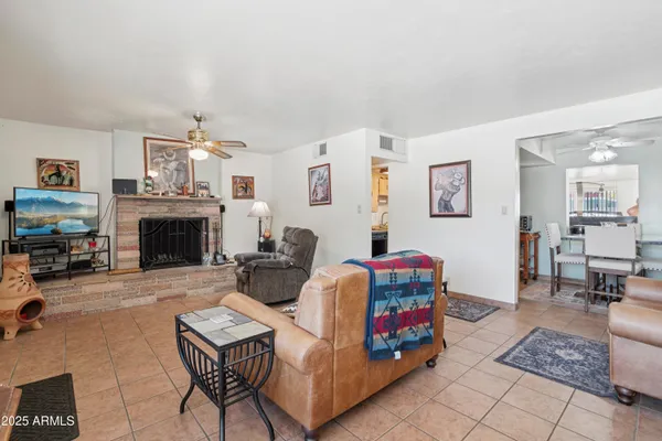 $383,000 | 8514 North 8th Street, Phoenix, AZ 85020